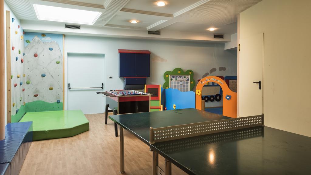 Hotel Genziana Ортизеи Экстерьер фото