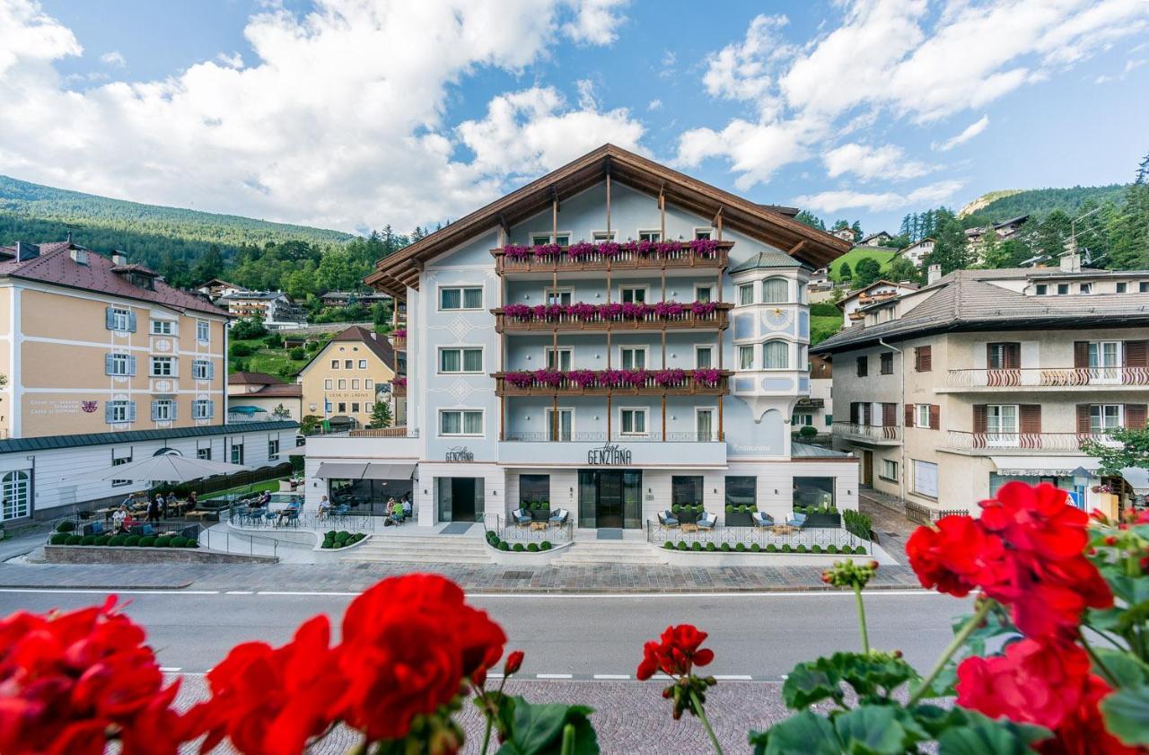 Hotel Genziana Ортизеи Экстерьер фото